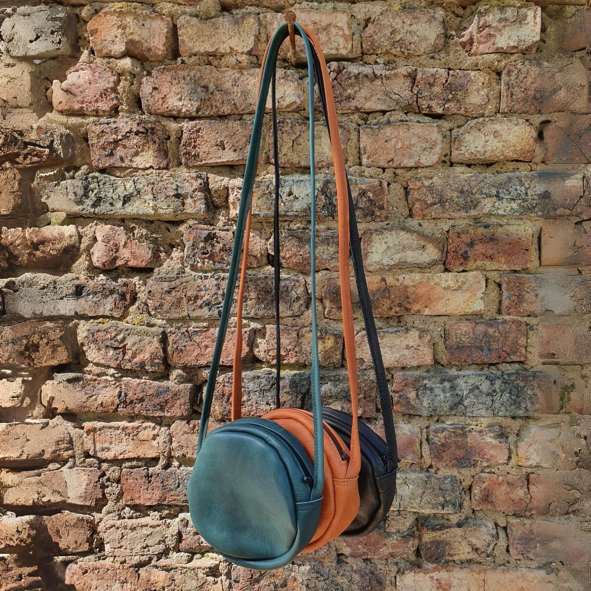 Kleine Runde Tasche