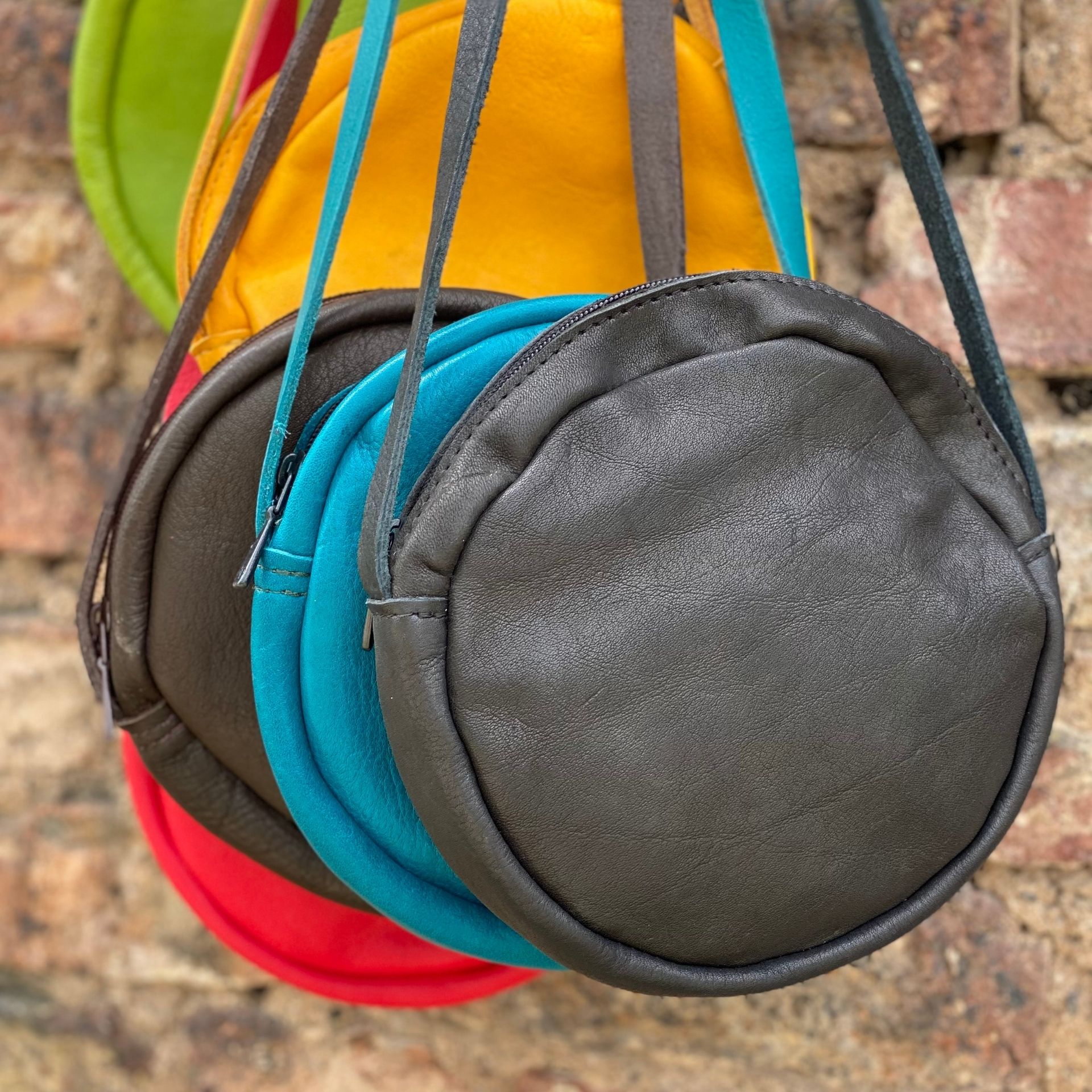 Kleine Runde Tasche